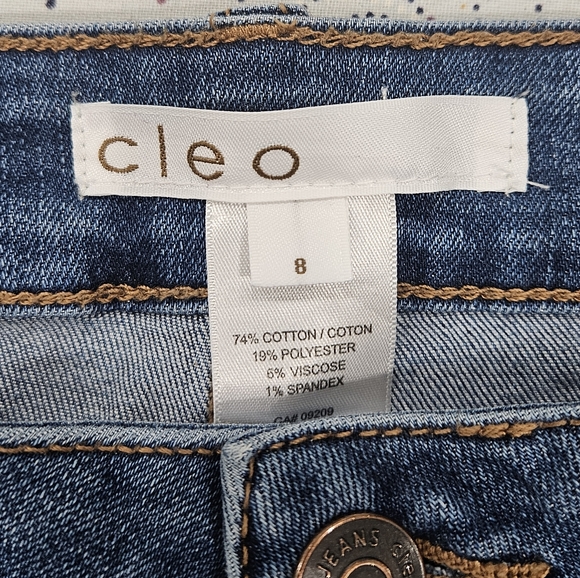 Lot of Women's Shorts - Picture 12 of 14